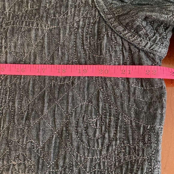 Chico’s reversible quilted jacket - Picture 11 of 16